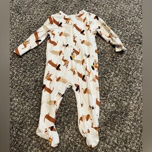 Peyton and Scout 3-6m dog print footie zipper pajamas
